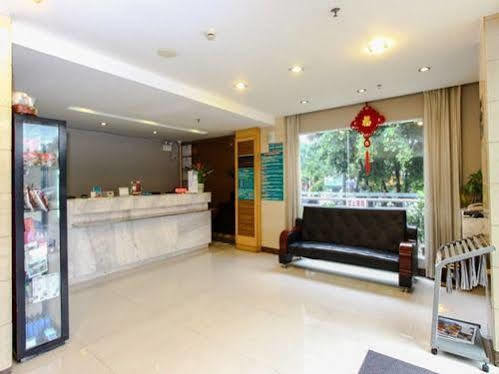 Jinjiang Inn Guangzhou Yongfu Huanghuagang Subway Station Екстер'єр фото